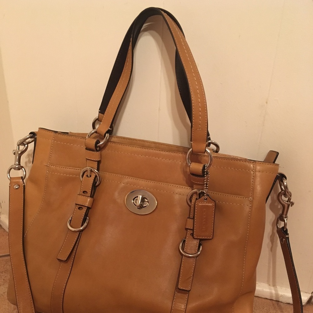 Coach tan leather tote bag